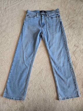 NWT Hollister Straight Cut Jeans